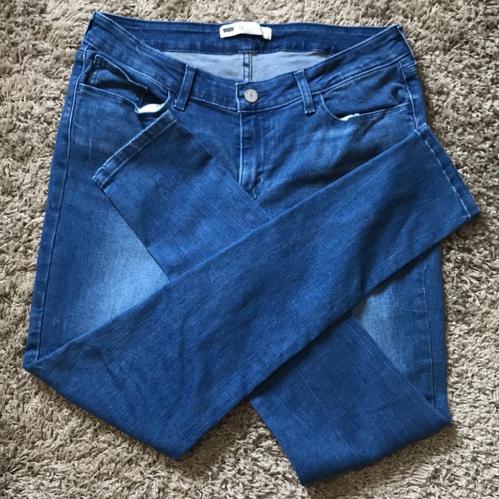 LEVIS JEANS